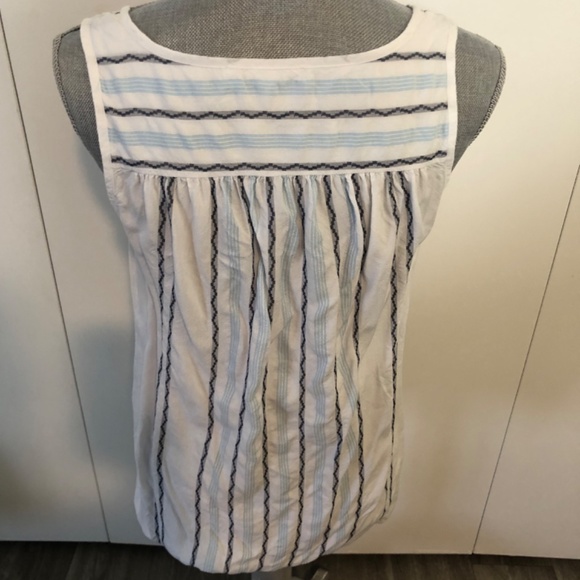 🕖 DYLAN SIZE SMALL CUTE TOP - Picture 4 of 5